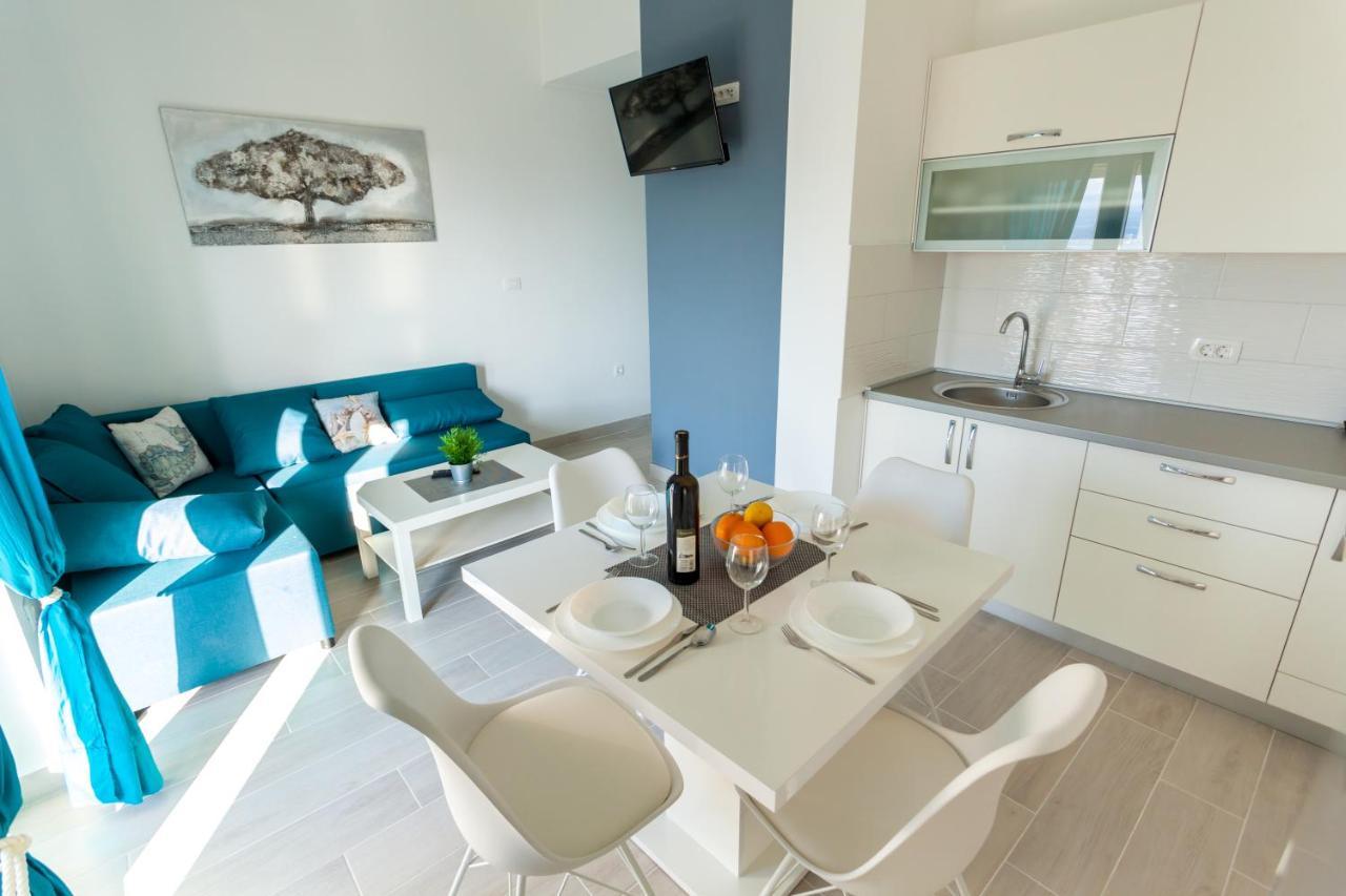 Apartments Didi Omisalj ภายนอก รูปภาพ
