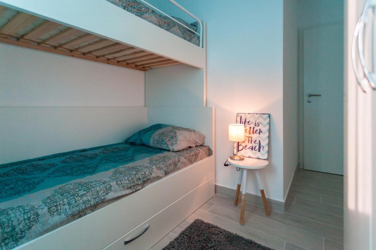 Apartments Didi Omisalj ภายนอก รูปภาพ